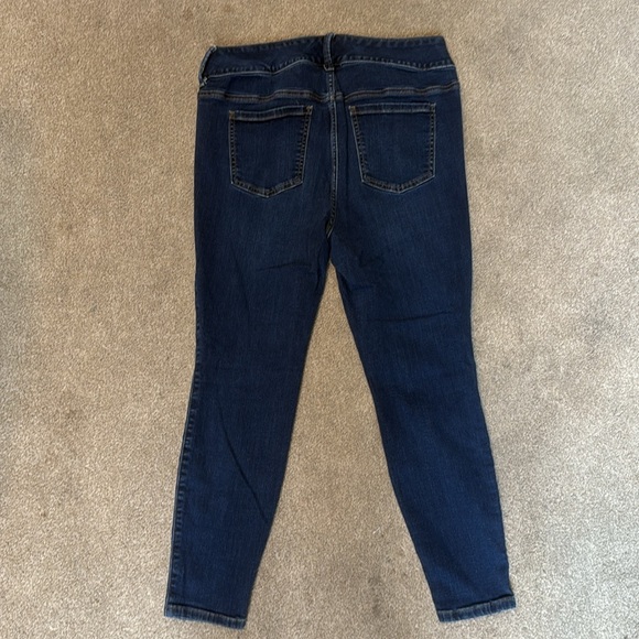 Torrid Dark Wash Super Soft Jeggings Size 14 Short - Picture 3 of 5